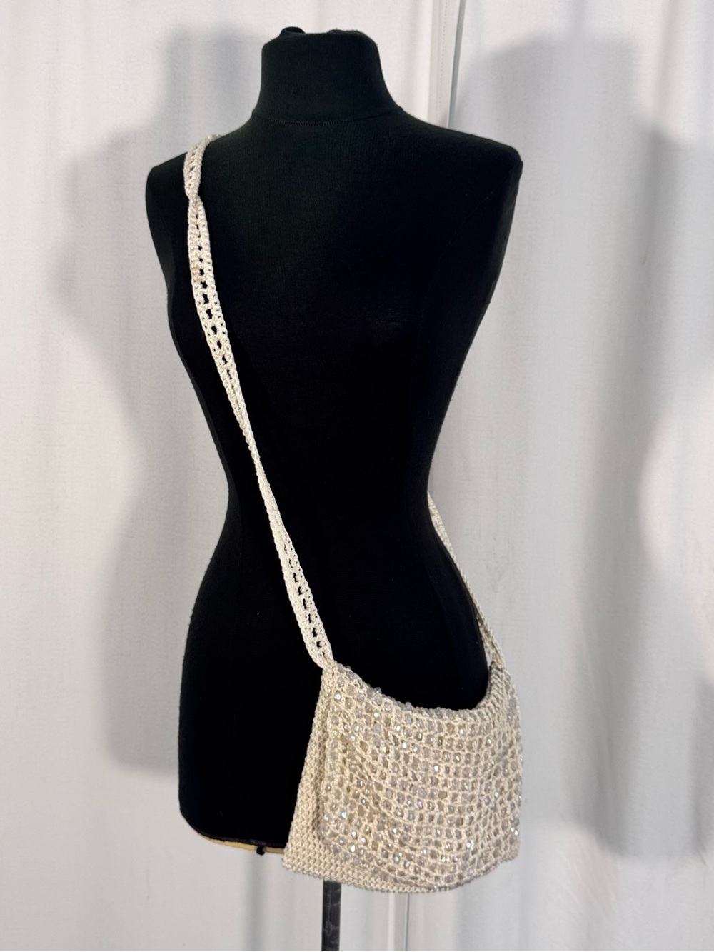 Vintage Ivory Beaded Crochet Crossbody Bag